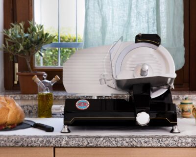 4-Mistro-GS-220-Spezial-Nera-1