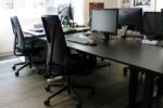 Schöner Arbeitsplatz in einem modernen Open Space im Herzen von Bern