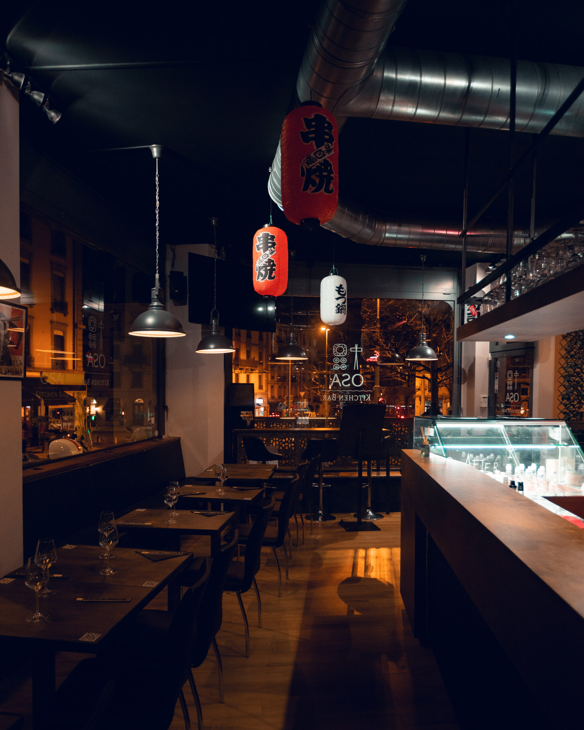 Premium Restaurant/Bar with Prime Geneva Location