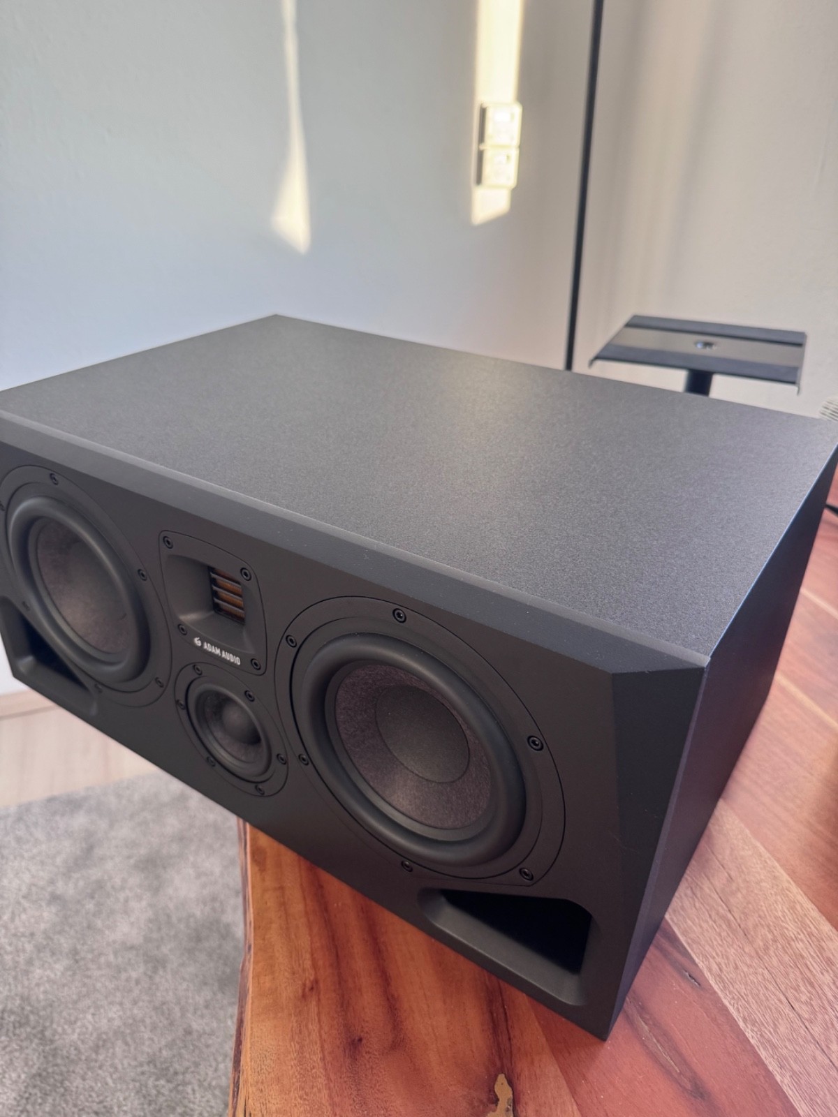 Paar ADAM Audio A77H Studio-Monitore