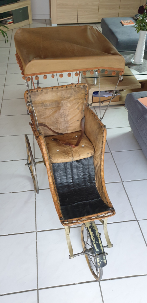 Absolute Rarität – antiker Kinderwagen, Sportwagen um 1900Jh