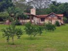 Haus mit Gästehaus in Caacupe-Cabanas / Paraguay