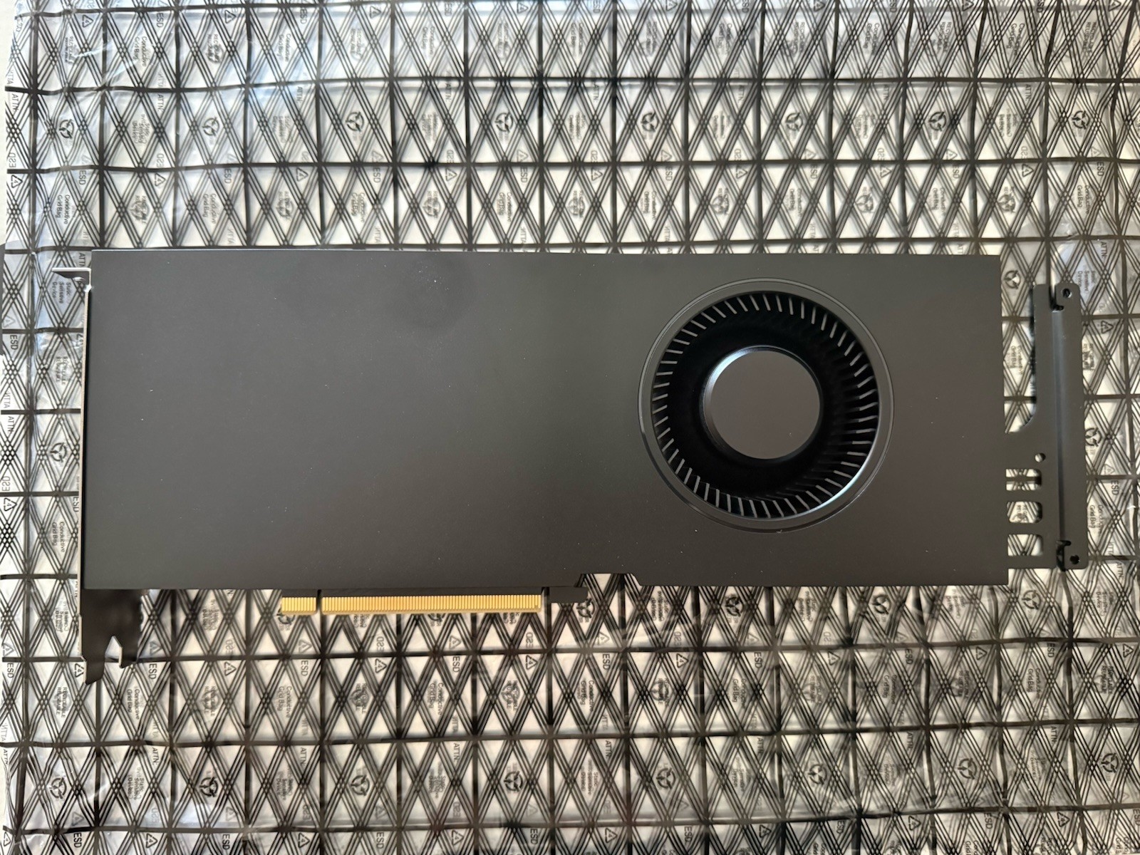 Grafikkarte RTX 5000 ADA 32GB GDDR6 4xDP