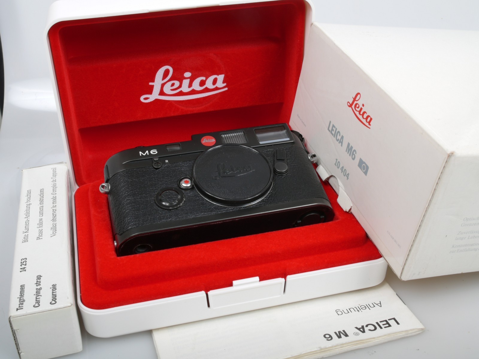 Leica M6 Kamera, schwarz