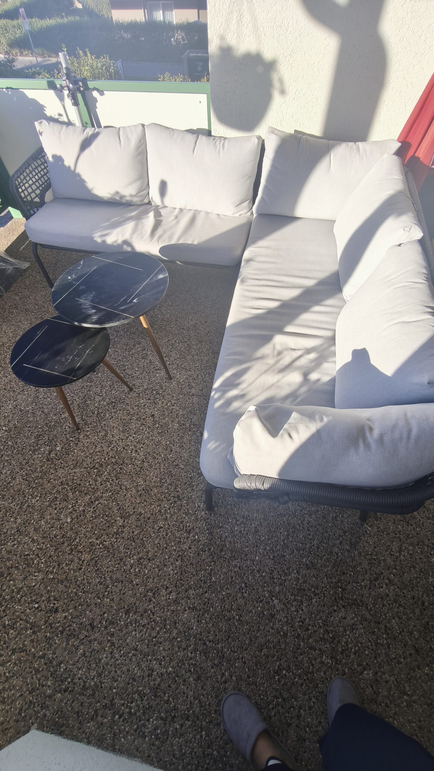 Lounge mit 2 Tisch